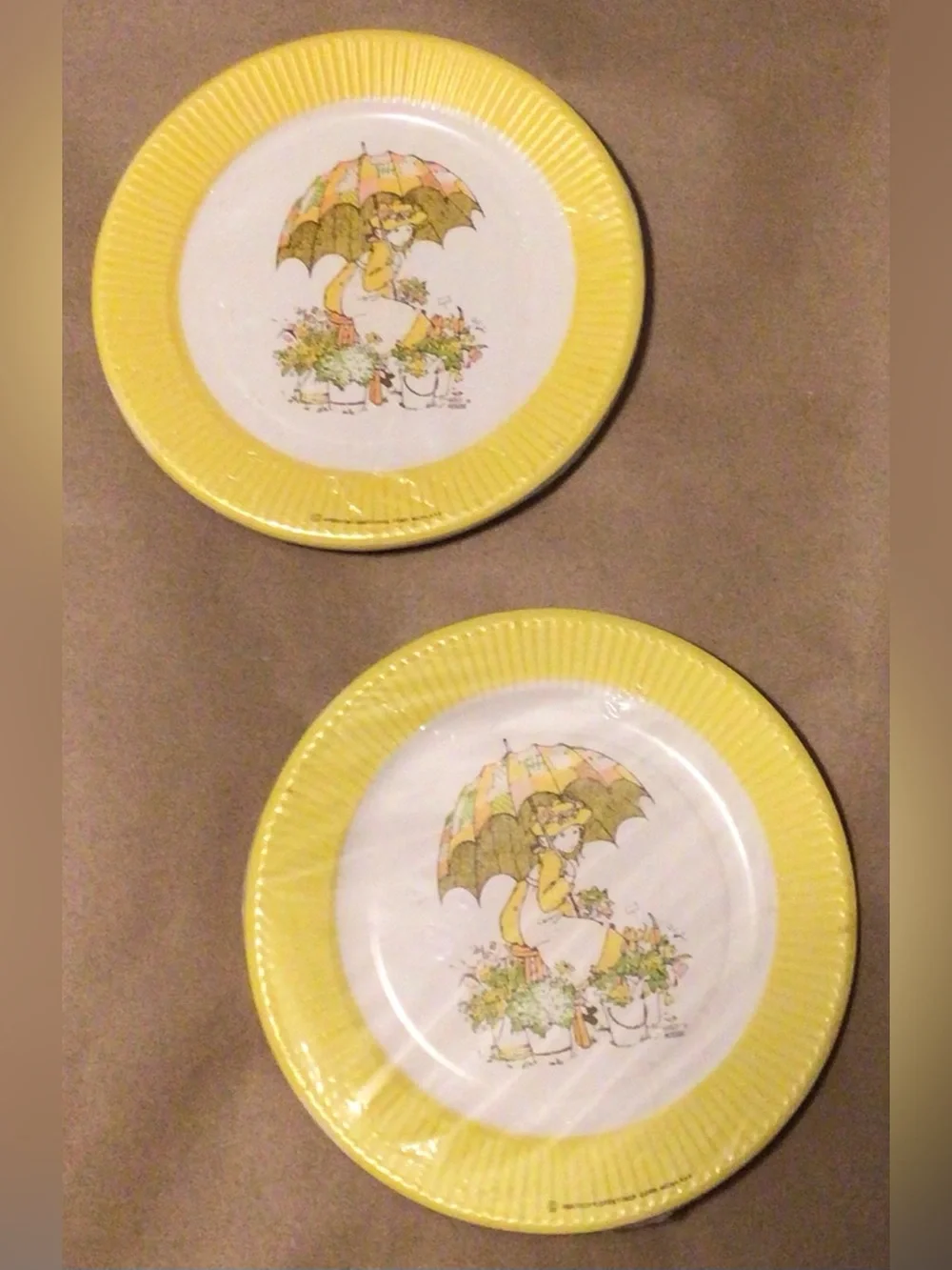 Vintage 70s HOLLY HOBBIE Dessert Paper Plates 2 packs of 8 (16 total) Sealed 7”